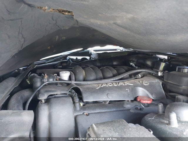 1997 JAGUAR XK8 SAJGX2740VC016785 Photo 9
