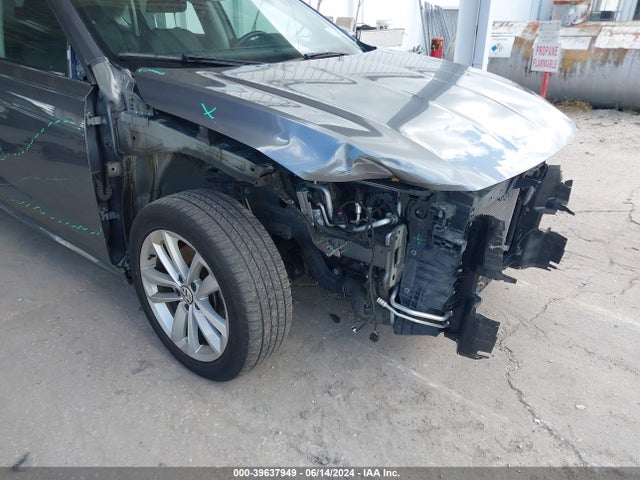 1VWAA7A39MC007338 Volkswagen Passat 2.0t S