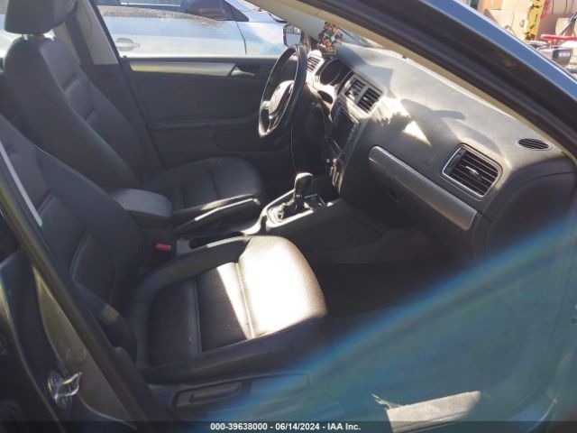 3VWD67AJ3GM250871 Volkswagen Jetta 1.4t Se