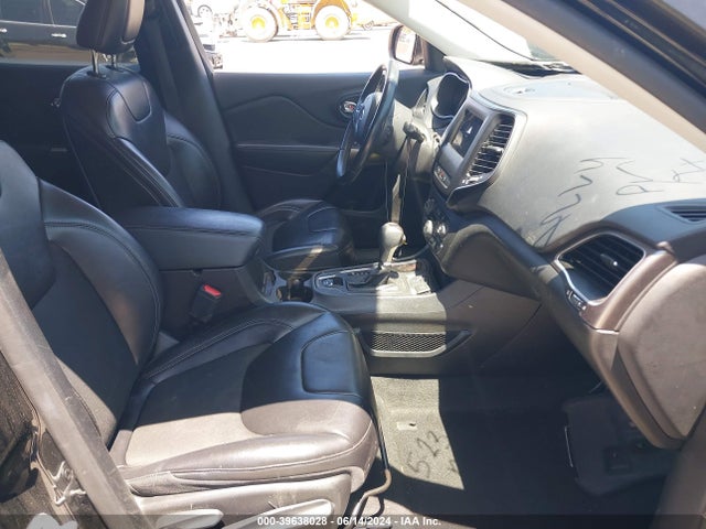 1C4PJLLB4MD112566 Jeep Cherokee Latitude Plus Fwd