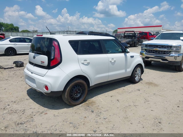 KIA SOUL + 2019 KNDJP3A51K7017508 Image 4