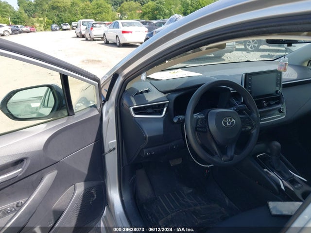 Toyota Corolla Hybrid Le 2021 JTDEAMDE1MJ002162 Image 5