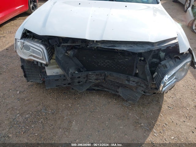 2C3CCASG9FH860203 Chrysler 300c Platinum