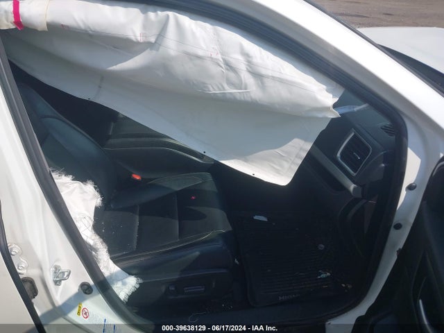 Toyota Highlander Xle 2018 5TDJZRFH1JS801384 Image 5