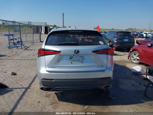 JTJYARBZ4K2140945 Lexus NX 300