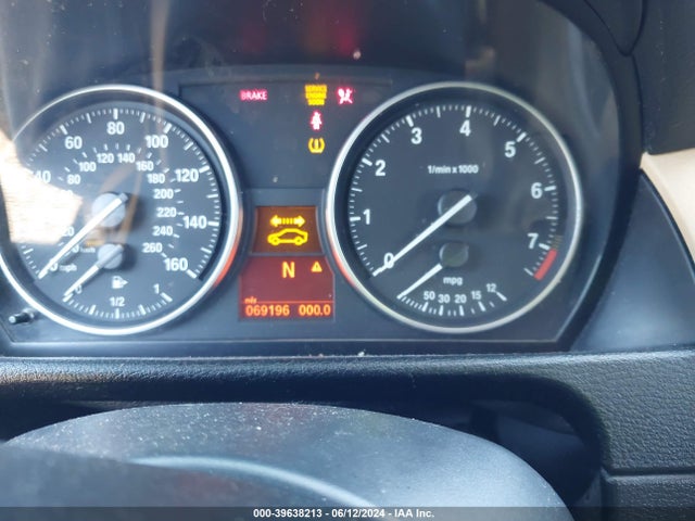 WBAVM1C56FV315501 BMW X1 Sdrive28i