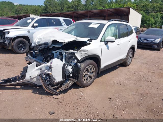 JF2SKADC0RH490758 Subaru Forester Premium