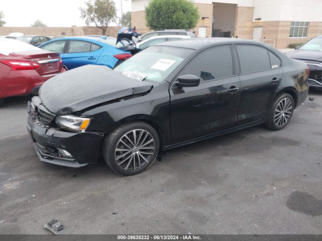 3VWD17AJ2GM232697 Volkswagen Jetta 1.8t Sport