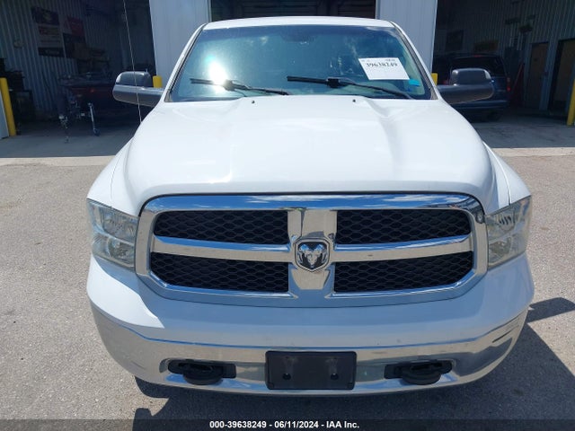 1C6RR7ST0KS566168 RAM 1500 Classic Tradesman  4x4 6'4 Box