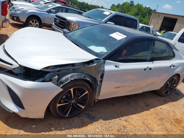 4T1KZ1AK2LU038553 Toyota Camry Xse V6