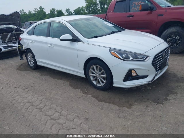 Hyundai SONATA SE 2019 5NPE24AF1KH758199 Image 1