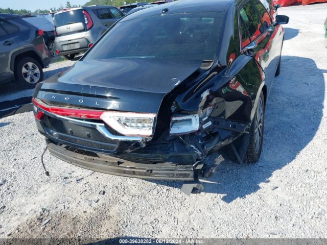 1LN6L9SK3H5611106 Lincoln Continental Select