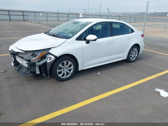 Toyota COROLLA LE 2020 5YFEPRAE9LP088556 Image 2