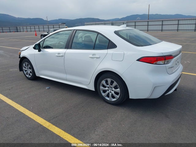 Toyota COROLLA LE 2020 5YFEPRAE9LP088556 Image 3