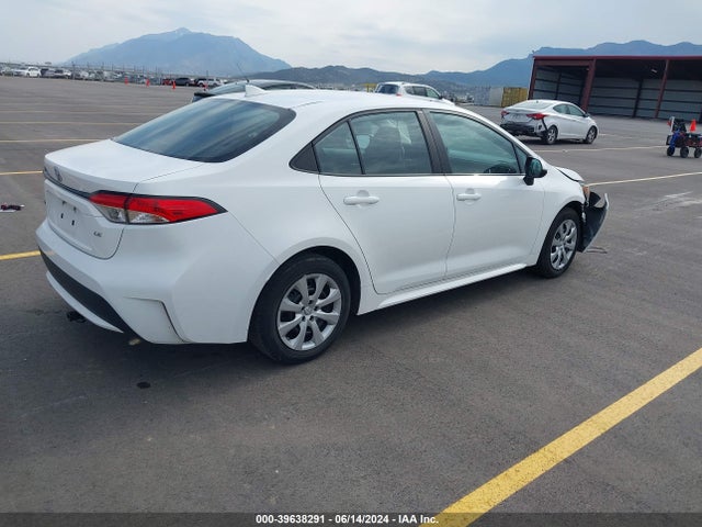 Toyota COROLLA LE 2020 5YFEPRAE9LP088556 Image 4