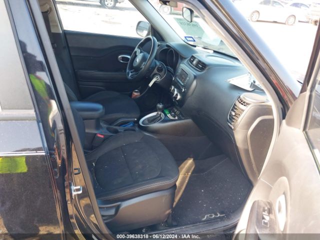 KNDJN2A23H7498828 KIA Soul