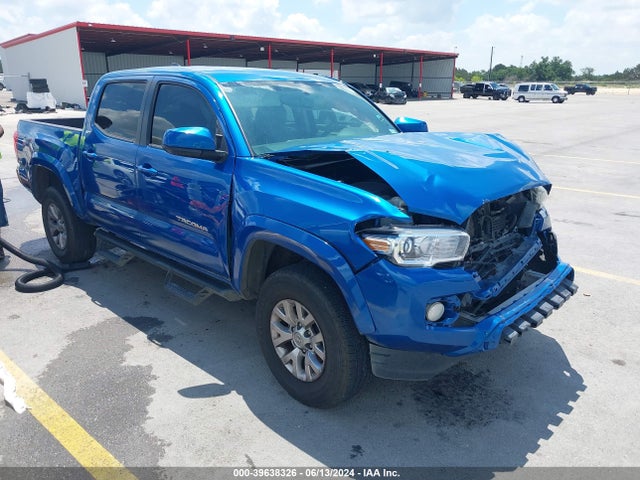 2017 5TFAZ5CN5HX048871 main image