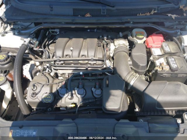 1FAHP2H87GG122933 Ford TAURUS SEL