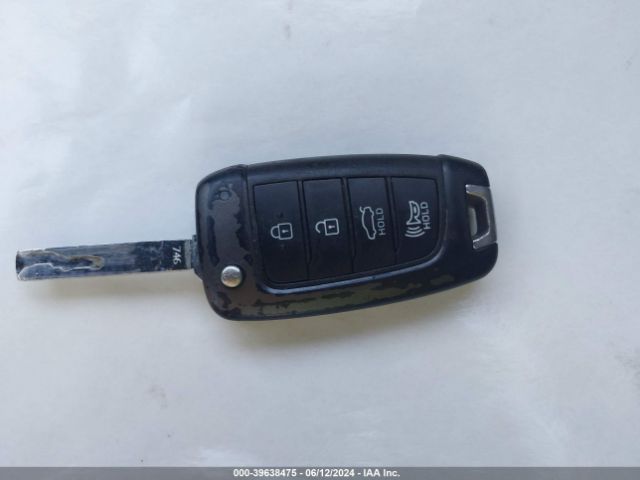 3KPC24A32JE022632 Hyundai ACCENT SE