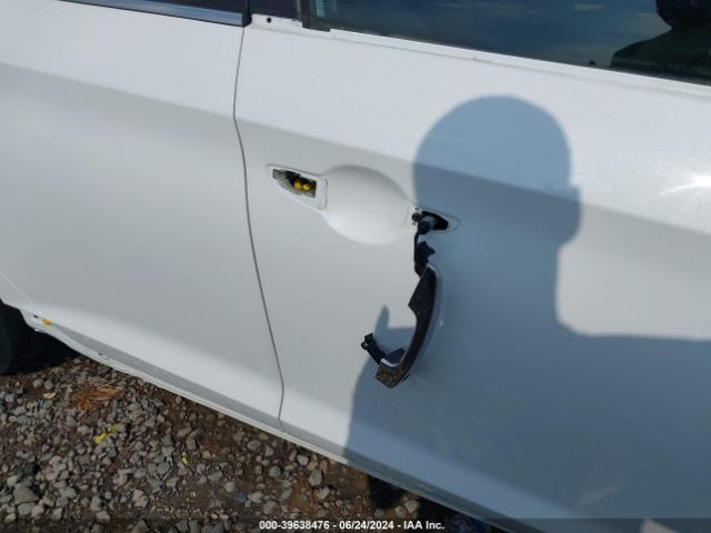 5NPE34AF1JH653836 Hyundai SONATA SEL