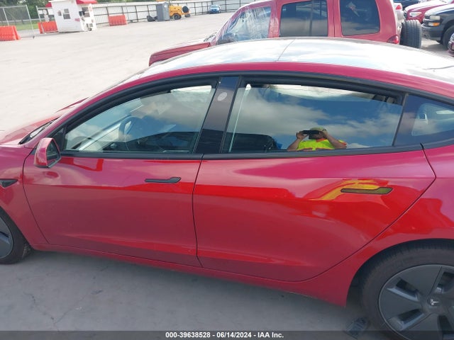 Tesla Model 3 Long Range Dual Motor All-wheel Drive 2022 5YJ3E1EB0NF245453 Image 13