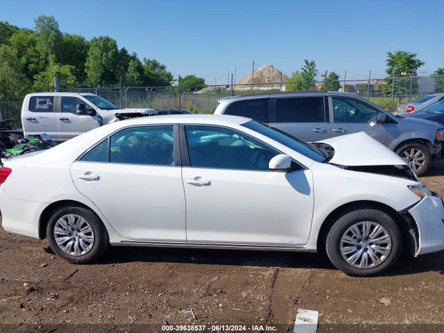 Toyota CAMRY LE 2014 4T4BF1FK0ER438895 Image 14