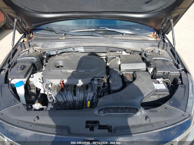 KIA Optima Lx 2018 5XXGT4L33JG213060 Image 10