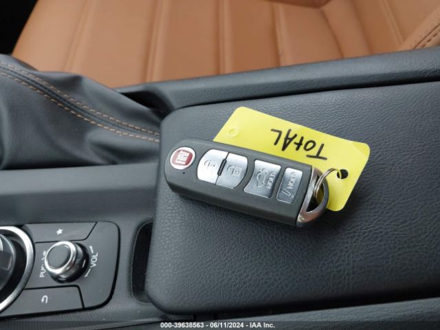 JC1NFAEK4L0145256 Fiat 124 Spider Lusso