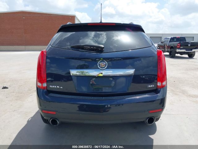 3GYFNEE3XFS559210 Cadillac Srx Luxury Collection