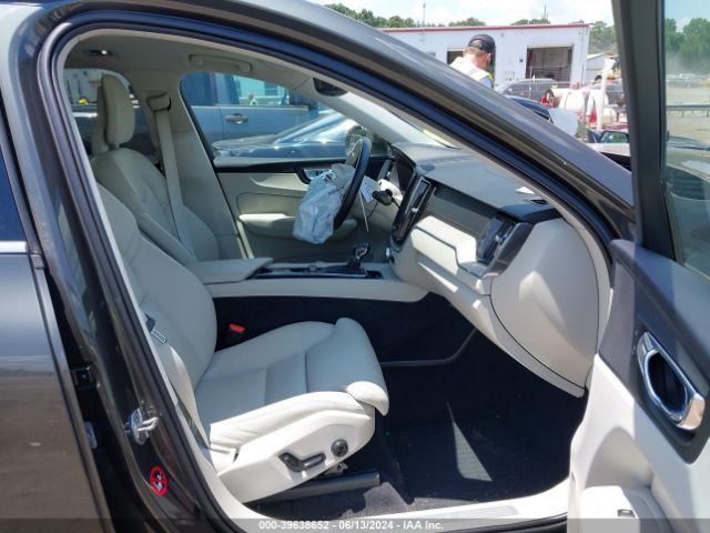 LYVA22RL5JB122347 Volvo Xc60 T6 Inscription