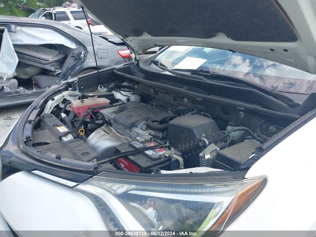 Toyota RAV4 LE 2017 JTMZFREV7HJ717130 Image 10
