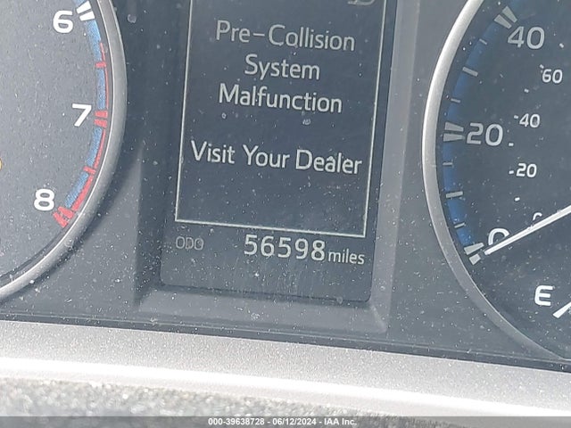 Toyota RAV4 LE 2017 JTMZFREV7HJ717130 Image 15