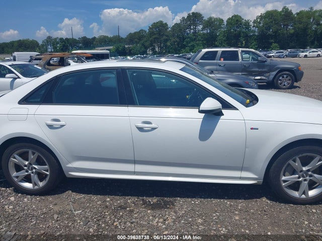 WAUDNAF41JN002117 Audi A4 2.0t Premium/2.0t Tech Premium