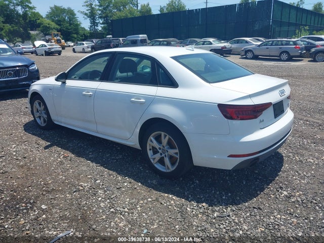 WAUDNAF41JN002117 Audi A4 2.0t Premium/2.0t Tech Premium