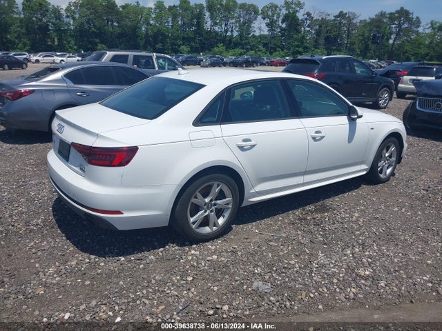 WAUDNAF41JN002117 Audi A4 2.0t Premium/2.0t Tech Premium