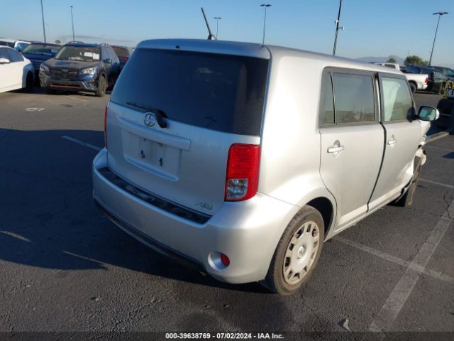 JTLZE4FEXFJ072267 Scion XB