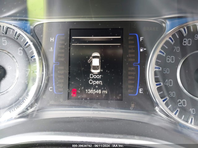 1C3CCCAB1GN141568 Chrysler 200 Limited