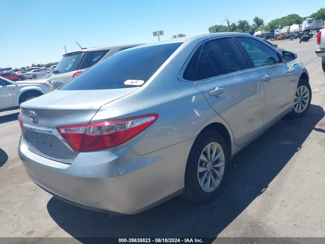 Toyota CAMRY LE 2017 4T1BF1FK8HU283754 Image 4