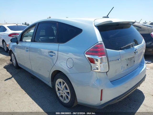 Toyota Prius V Four 2015 JTDZN3EU2FJ029749 Image 3