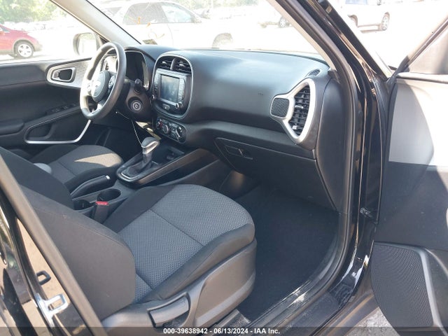 KIA SOUL LX 2021 KNDJ23AUXM7787473 Image 5