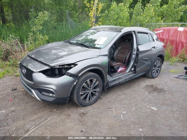 SJKCH5CR5HA031227 Infiniti Qx30 Premium