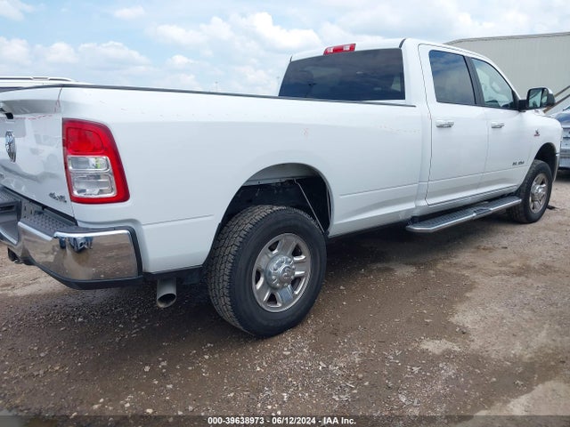 3C6UR5JL8KG565146 RAM 2500 Big Horn  4x4 8' Box