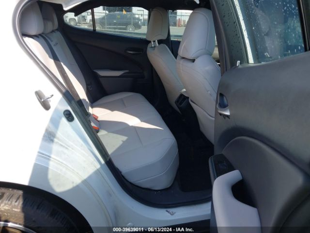 JTHP3JBH7N2047759 Lexus UX 200
