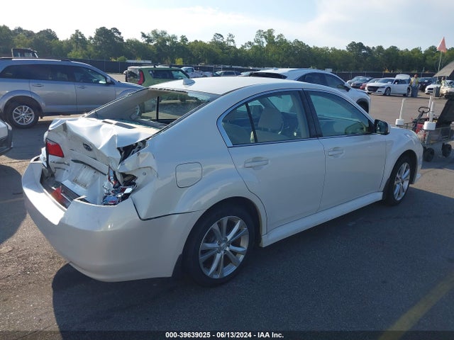 Subaru Legacy 2.5i Premium 2014 4S3BMCC69E3010806 Image 4
