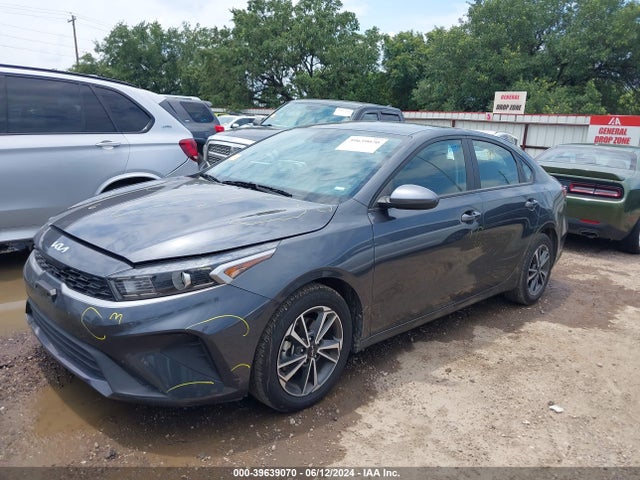 KIA Forte Lxs 2022 3KPF24AD3NE464489 Image 2