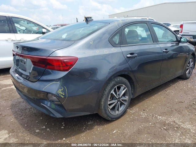 KIA Forte Lxs 2022 3KPF24AD3NE464489 Image 4