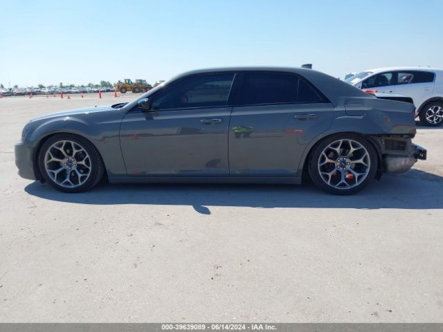 2C3CCAAG4JH208292 Chrysler 300 Touring