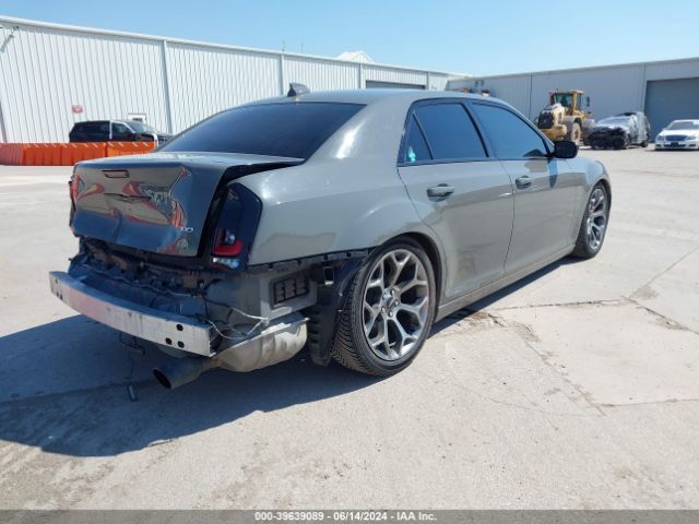 2C3CCAAG4JH208292 Chrysler 300 Touring