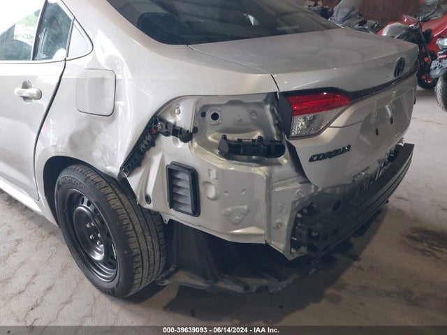 Toyota COROLLA LE 2021 5YFEPMAE3MP202037 Image 6