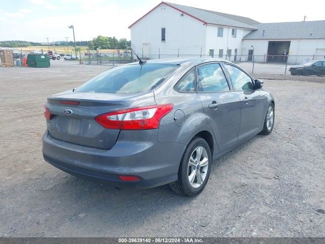 Ford FOCUS SE 2014 1FADP3F24EL104655 Image 4